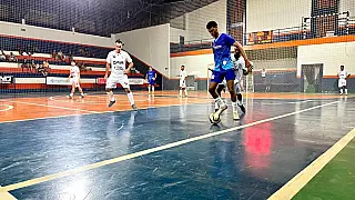 Geneseas e Plastrela garantem vaga na final do Campeonato de Futsal entre Empresas