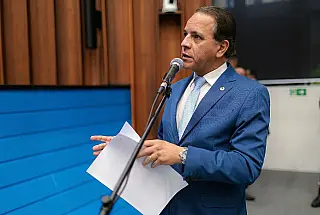 Coronel David reforça lei que proíbe multa por quebra de fidelidade