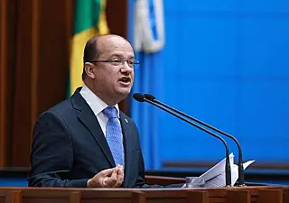 Barbosinha pede pavimentação em rodovia .