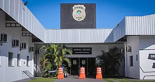 Rapaz de 20 Anos é Baleado Enquanto Dormia no Carro em Campo Grande