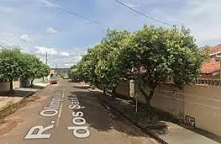 Homem morre atropelado após se deitar na rua em Cassilândia
