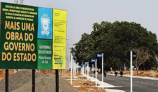 Asfalto e mais de 400 moradias foram entregues pelo Governo em Aparecida do Taboado