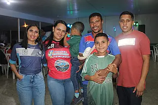 Amigos realizam jantar beneficente em prol de Robinho, vítima de acidente de trabalho