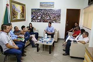 André Nezzi decreta medidas de prevenção ao coronavírus em Caarapó .