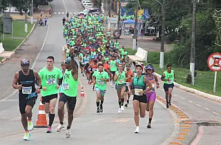 Atletas de Campo Grande e Iguatemi vencem minimaratona da Bonito 21K;