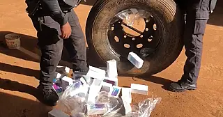 DOF apreende aparelhos de telefone celular, cigarros e pneus entre Amambai e Caarapó