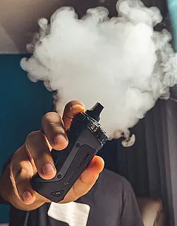 Comércios flagrados vendendo "vapes" terão CNPJ suspensos