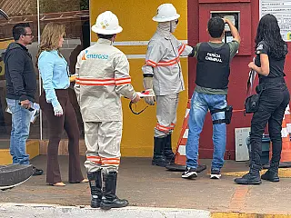 Polícia Civil prende cinco em operação contra furto de energia