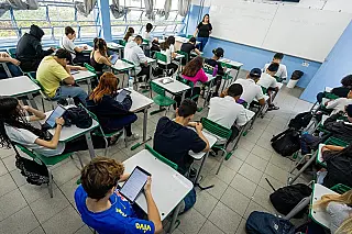 MS supera convoca 200 estudantes para bolsa de R$ 1,4 mil