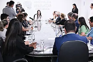 Mara Caseiro realiza lançamento do Concurso Estadual de Redação da Escola do Legislativo