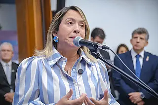 Lia Nogueira reforça pedido por asfalto em trechos críticos de Dourados