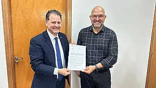 Deputado Renato cobra contratação urgente de administrativos para Escola Presidente Vargas