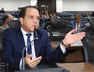 Coronel David afirma que América Latina vive avanço de governos de direita