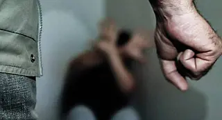 Após negar dinheiro para compra de drogas, mãe é ameaçada de morte pelo próprio filho