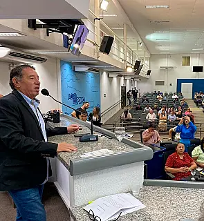 Deputado Gerson Claro reage à morosidade nas obras da BR-163