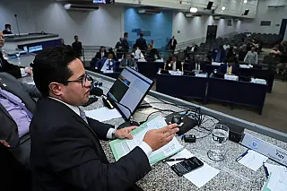 Vereadores derrubam Veto e garantem Programa de Fomento às Bibliotecas Comunitárias