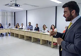 TJ e TCE alinham ações acerca da nova lei de enfrentamento à violência