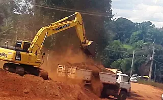 Máquinas movimentam os primeiros dias de obras na MS-357, em Ribas do Rio Pardo.