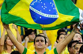 Definido o expediente no Estado para dias de jogos do Brasil