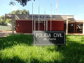 Homem furta residência, mas é amarrado por vizinhos até a chegada da polícia