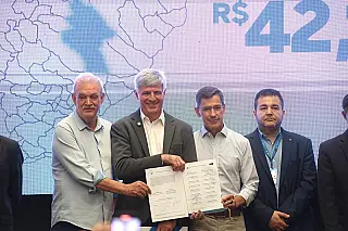 Sanesul anuncia R$ 176 milhões para ampliar abastecimento de água em 16 cidades