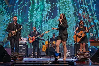 Fesmorena oferece oportunidade gratuita para jovens gravarem músicas autorais em estúdio
