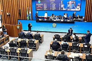 Com acordo de líderes, deputados iniciam votação do projeto "Conta de Luz Zero"