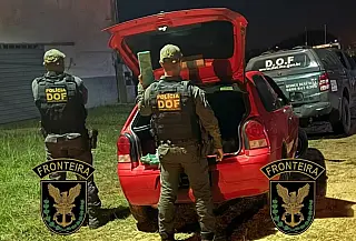 Veículo furtado no Paraná é recuperado em Coronel Sapucaia com 51 quilos de maconha