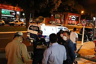 Polícia Militar participa de Blitz educativa para evitar o avanço da Covid-19 em Nova Andradina.