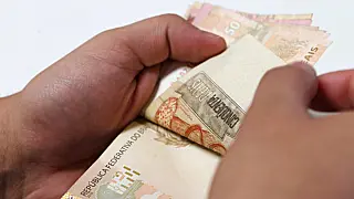 Governo propõe salário mínimo de R$ 1.147 em 2022