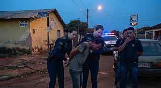 Homem é preso após desacatar policiais em Cassilândia