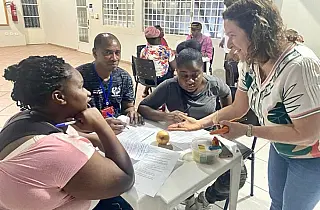 UEMS Acolhe abre chamada para colaboradores no curso de português para imigrantes