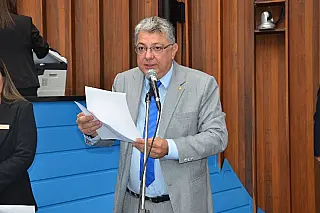 Deputado Evander Vendramini solicita à Sejusp adequação dos RGs para novo modelo