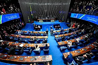 Bancada de MS vota a favor e Senado aprova fim da escala 6x1