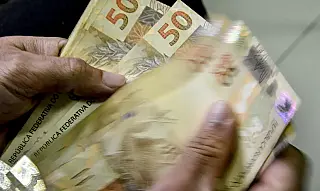Novo salário mínimo de R$ 1.621 já está em vigor