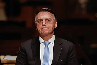 Oposição defende inocência de Bolsonaro e fala em "perseguição"