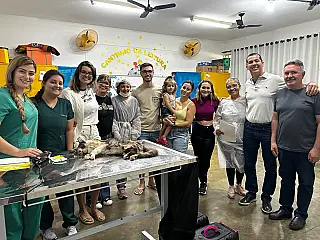 Castramóvel atende 110 animais em ação em Santa Fé do Sul