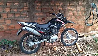 Polícia Militar recupera moto furtada e prende jovem de 19 anos