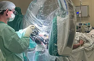 Hospital Regional realiza 1ª cirurgia cerebral pelo SUS