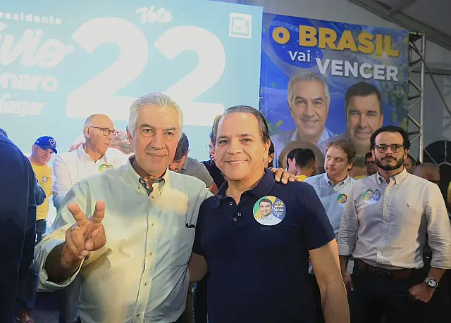 Coronel David articula apoio de prefeitos em prol de Flávio