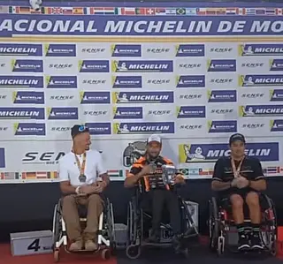 Alysson Queiroz de Caarapó  é campeão no Handbike em Taubaté - SP