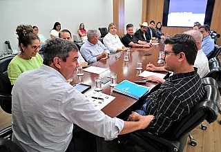 Prefeito de Aparecida do Taboado destaca desafios em reunião com governador