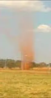 Calor Excessivo e Tempo Seco Causam Redemoinho de 20 Metros em Campo Grande