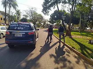 Polícia Militar prende 03 jovens por porte de drogas