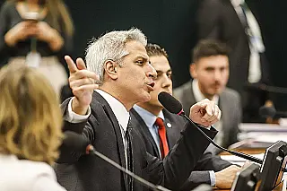 CCJR analisa constitucionalidade de dez matérias nesta manhã de quarta-feira