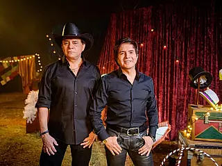 Suzano promove show de Chitãozinho e Xororó em Ribas do Rio Pardo