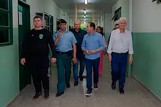 Coronel David e autoridades de São Gabriel do Oeste visitam escola cívico-militar Marçal de Souza