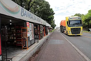 Câmara aprova tombamento de barracas de Anhanduí diante de temor de retirada