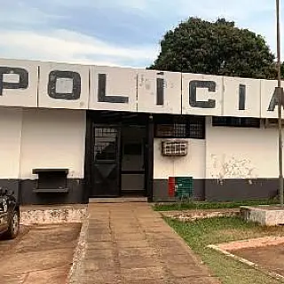 Homem tem carro de luxo roubado em Coronel Sapucaia