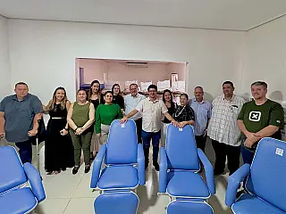 FESAT recebe 32 novas poltronas para acompanhantes de pacientes